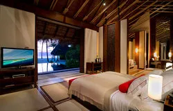 Grand Beach Villa - Bedroom